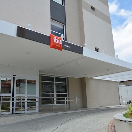 Hotel ibis Jacareí Exterior foto