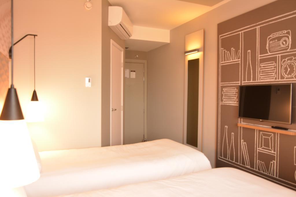 Hotel ibis Jacareí Exterior foto